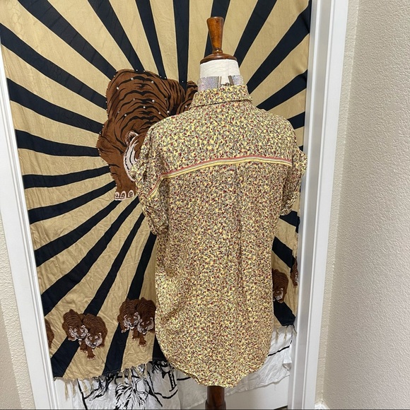 🌈 Amazing sunny Picnic flower top - Picture 7 of 11